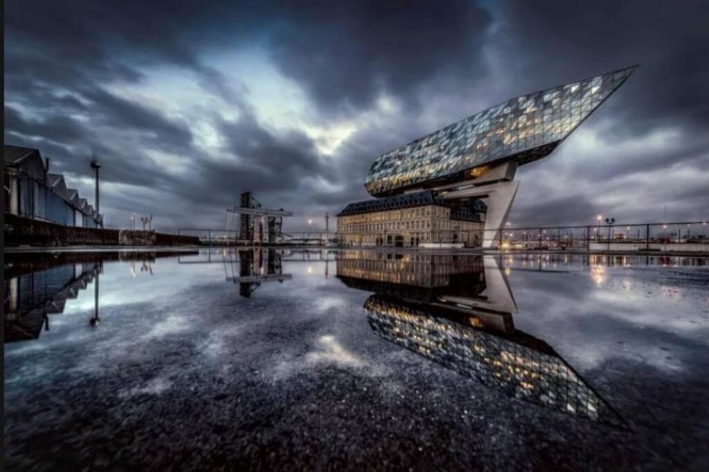 "Vh Apartment" - Center Of Antwerp - Free Parking المظهر الخارجي الصورة